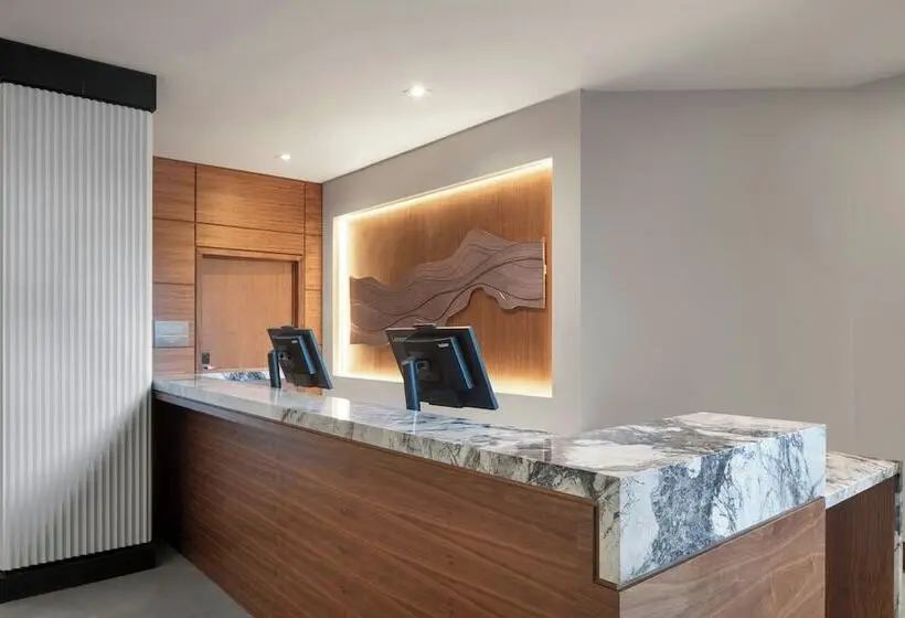 AC Hotel by Marriott Old Montreal