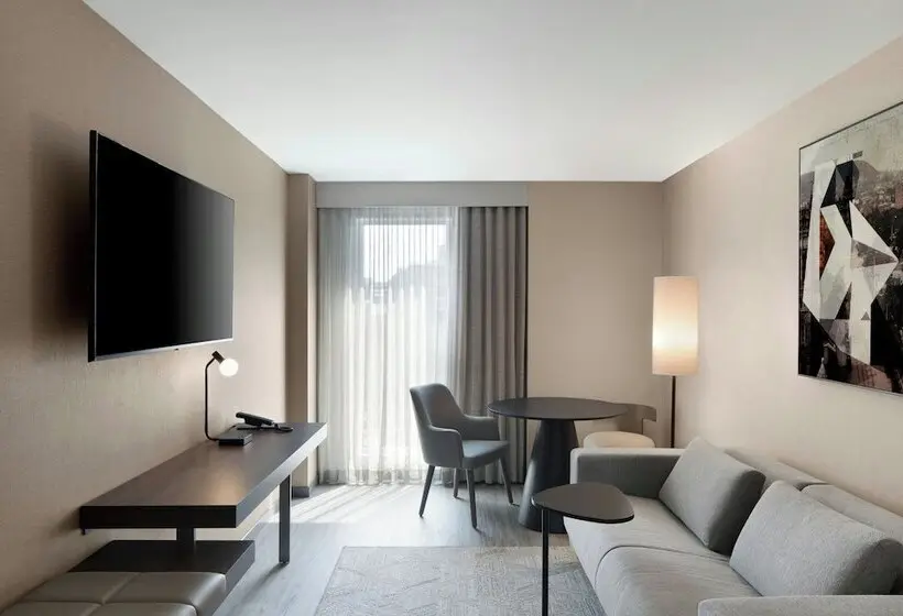 AC Hotel by Marriott Old Montreal