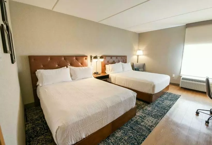 Four Points By Sheraton Wakefield Boston Hotel & Conference Center