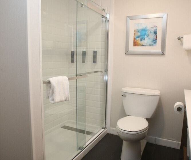 Four Points By Sheraton Wakefield Boston Hotel & Conference Center