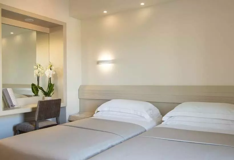 هتل Grifone Firenze  Meetings & Spa