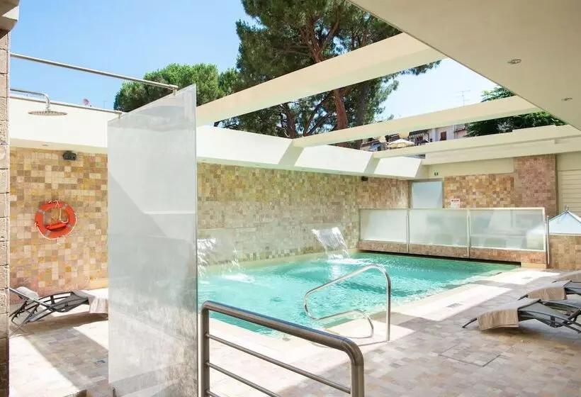 هتل Grifone Firenze  Meetings & Spa