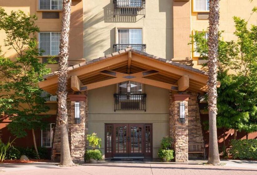 فندق Larkspur Landing Extended Stay Suites Milpitas