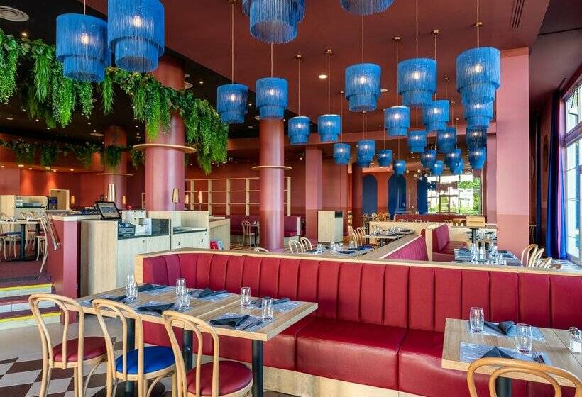 בית מלון כפרי Le Grand Magic