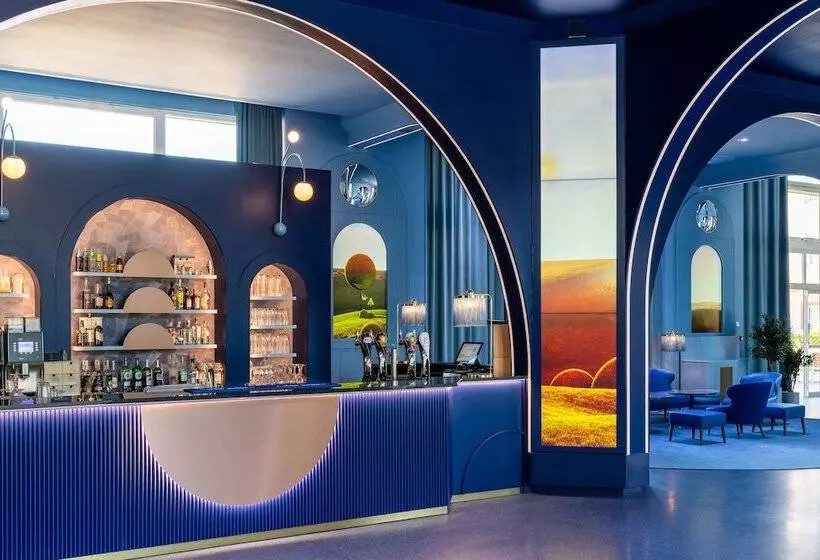 هتل Le Grand Magic