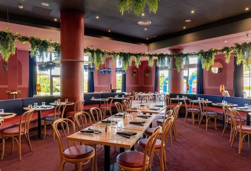 هتل Le Grand Magic