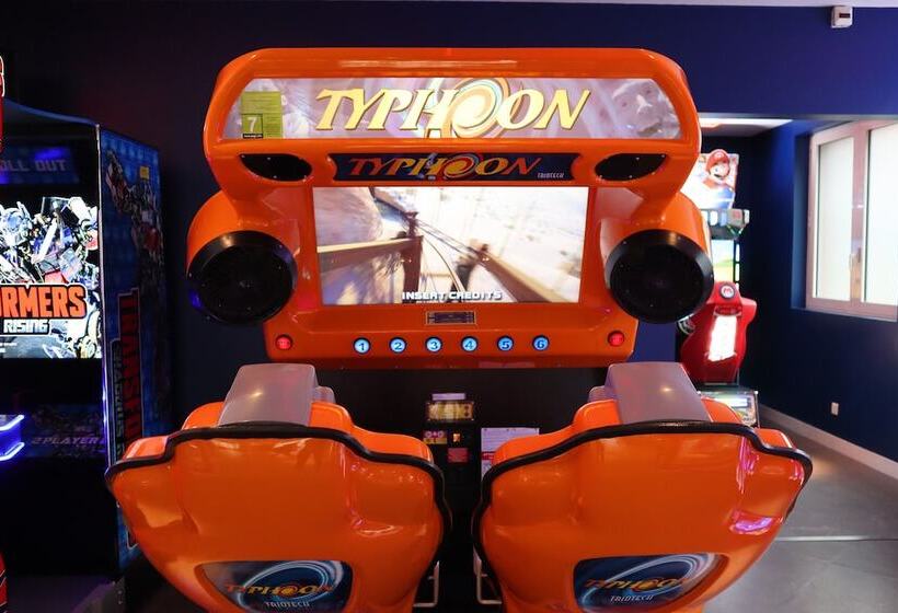 בית מלון כפרי Le Grand Magic