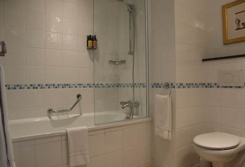 בית מלון כפרי Le Grand Magic