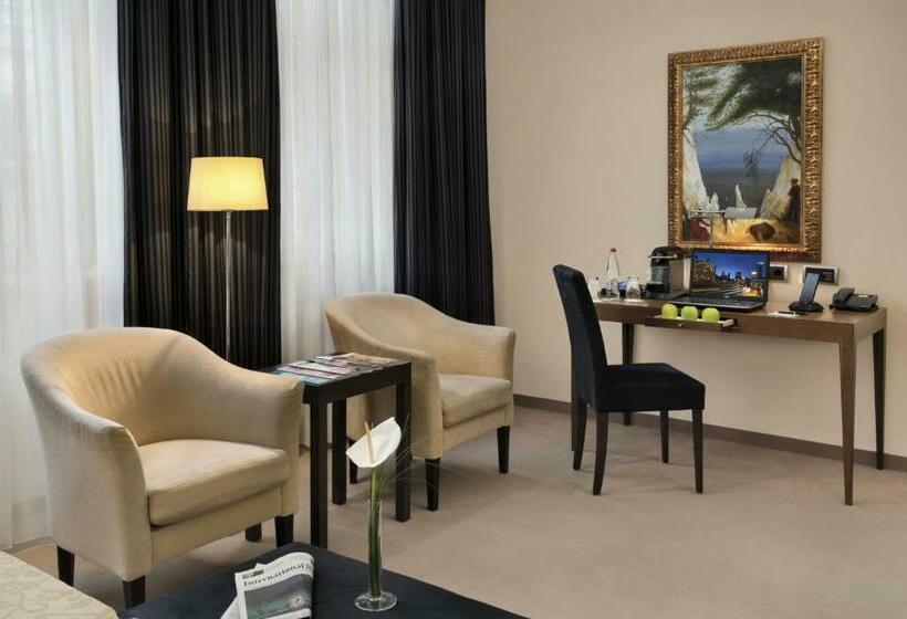 Metropolitan Hotel By Flemings