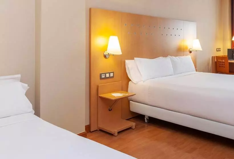 Отель Sb Express Madrid Norte