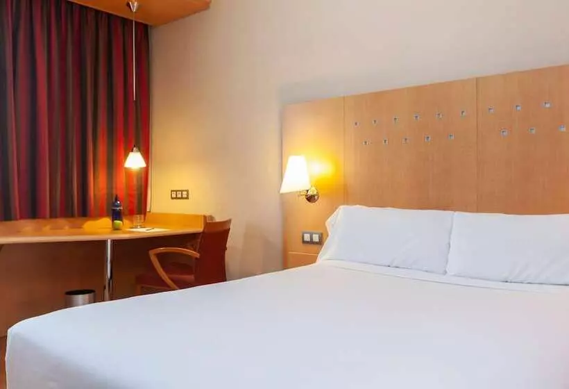 Отель Sb Express Madrid Norte