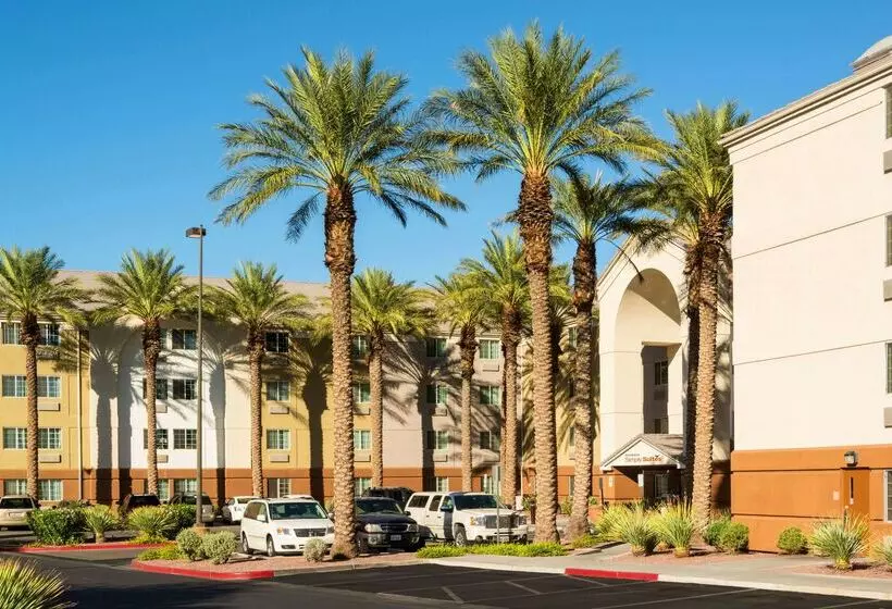 Отель Sonesta Simply Suites Las Vegas Convention Center