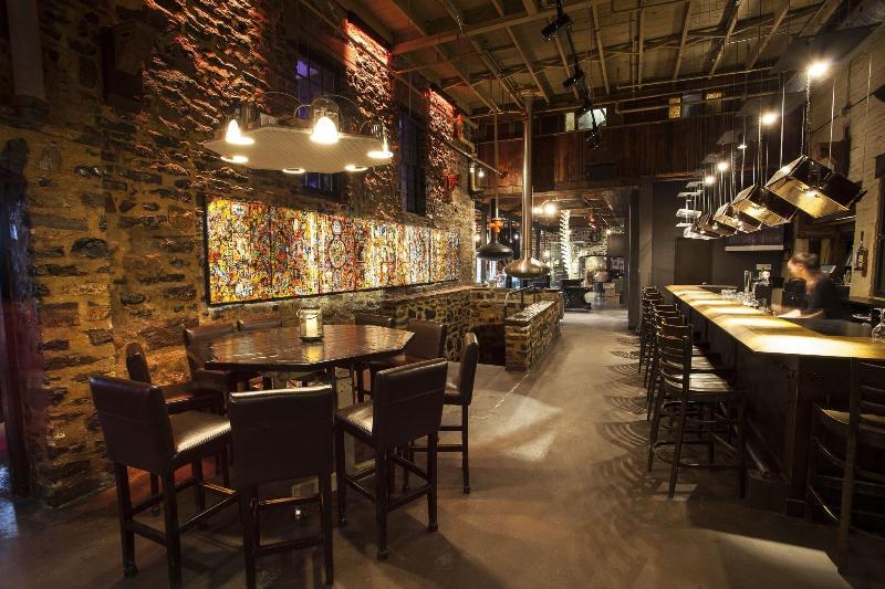 فندق Springhill Suites By Marriott Old Montreal