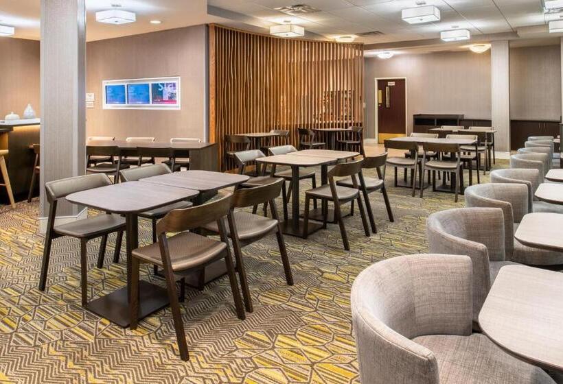 Otel Springhill Suites Portland Airport