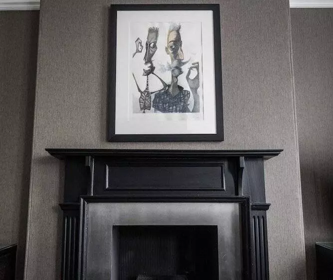 Отель The Chester