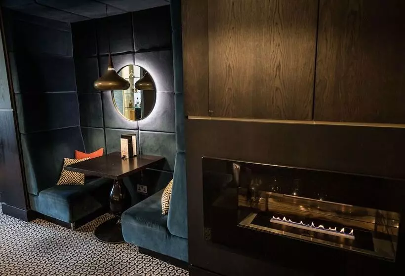 Отель The Chester