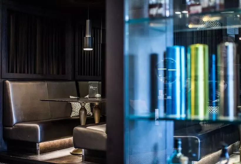 Отель The Chester