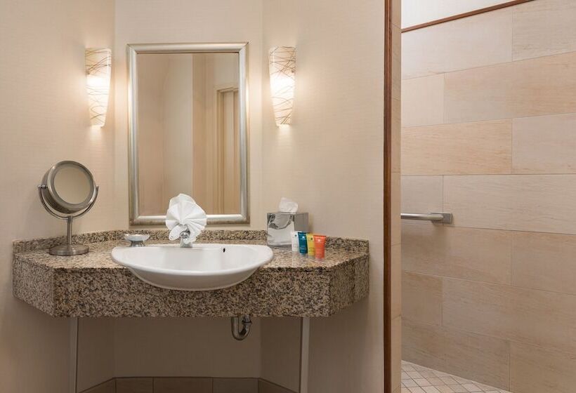 فندق The Mansion On Delaware Avenue