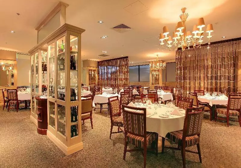 ホテル The Spencer