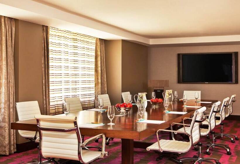 Hotel Tonnelle New Orleans, A Tribute Portfolio