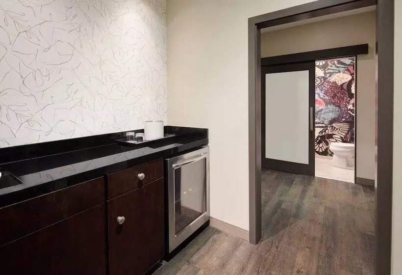 호텔 Tonnelle New Orleans, A Tribute Portfolio