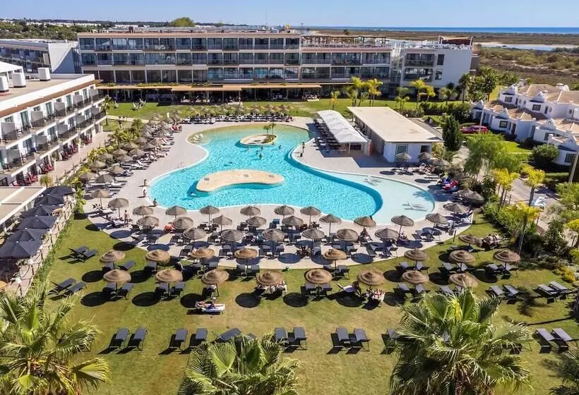 منتجع Ap Cabanas Beach & Nature - Adults Friendly