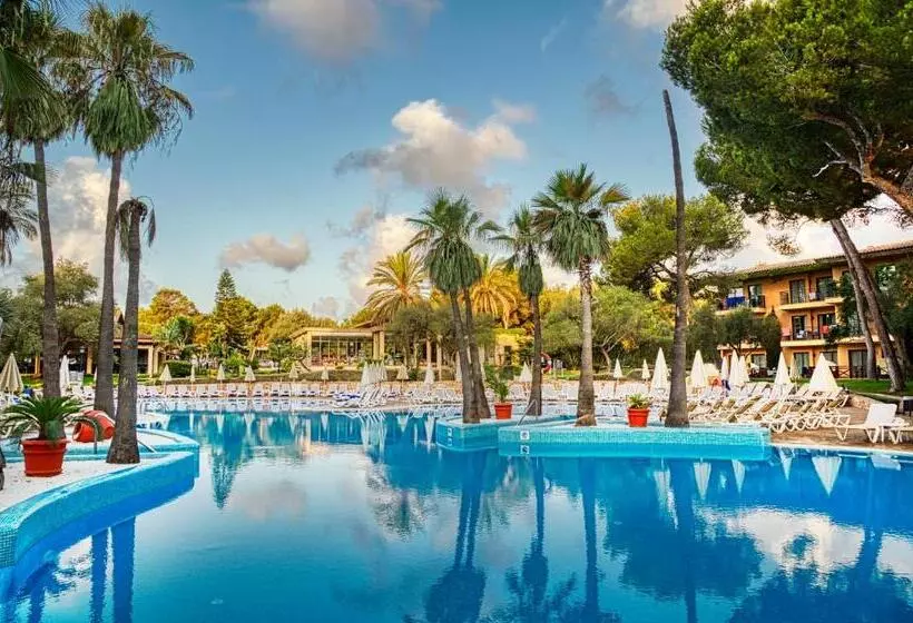 Vell Mari Hotel & Resort