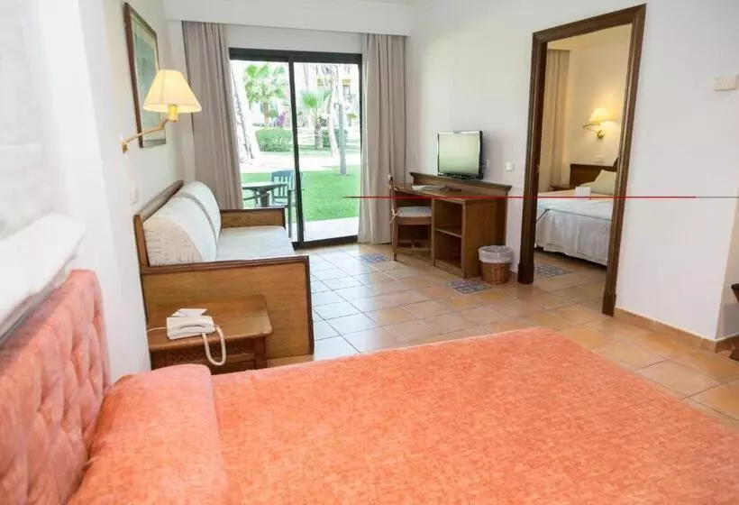 Vell Mari Hotel & Resort