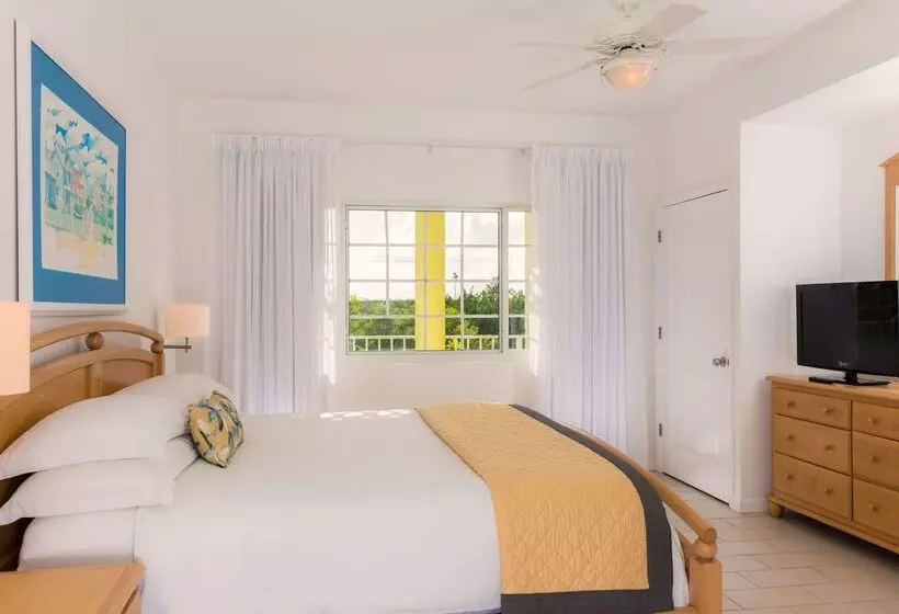 Wyndham Reef Resort, Grand Cayman