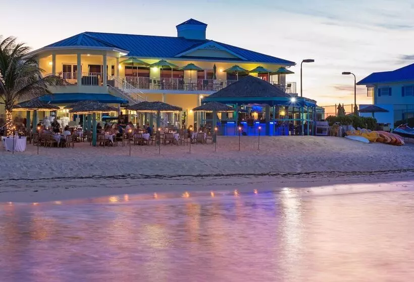 Wyndham Reef Resort, Grand Cayman
