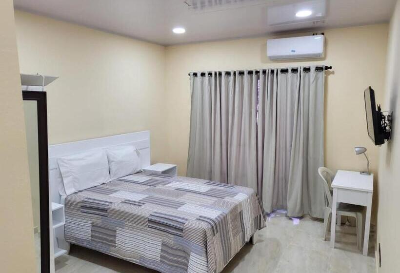 Apartahotel Macadana