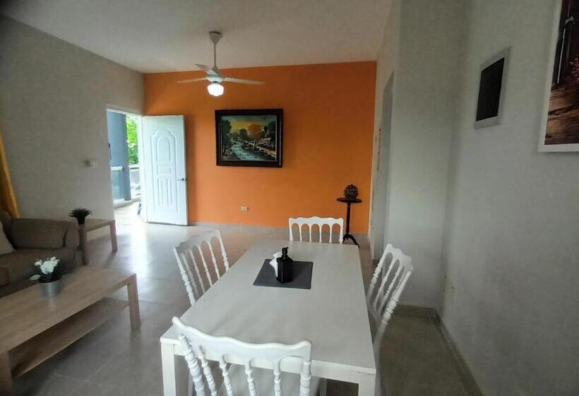 Apartahotel Macadana