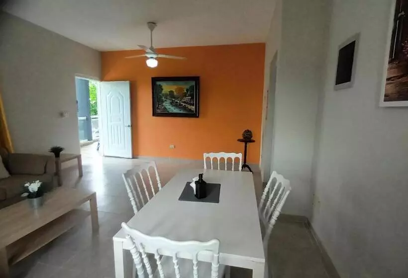 Apartahotel Macadana