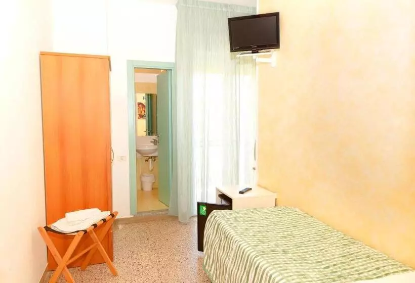 ホテル Caravel B&b
