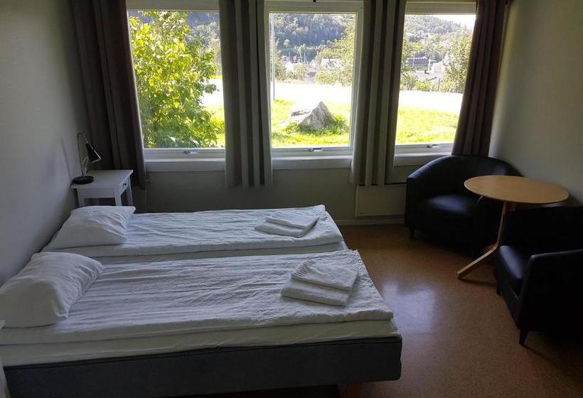 Otel Folgefonn Gjestetun