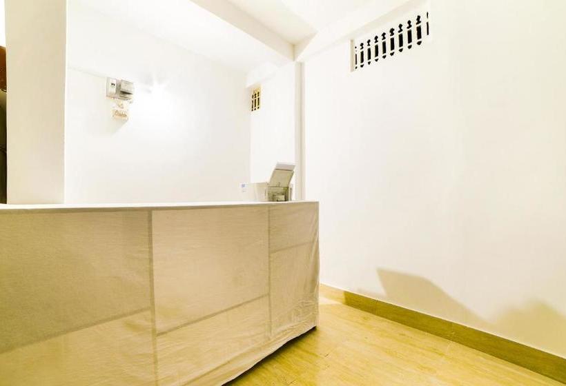 هتل Spot On 73572 Santosh Raj