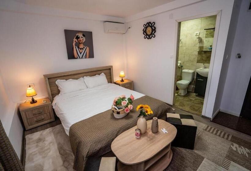 Pensiune Casa Del Flor Costinesti