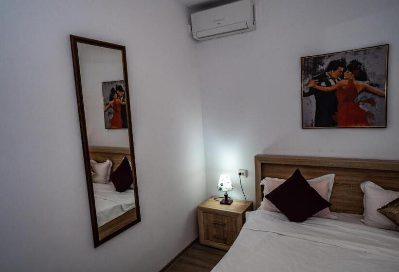 Pensiune Casa Del Flor Costinesti