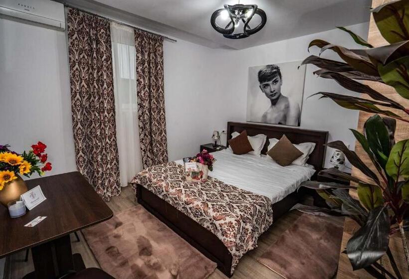 Pensiune Casa Del Flor Costinesti