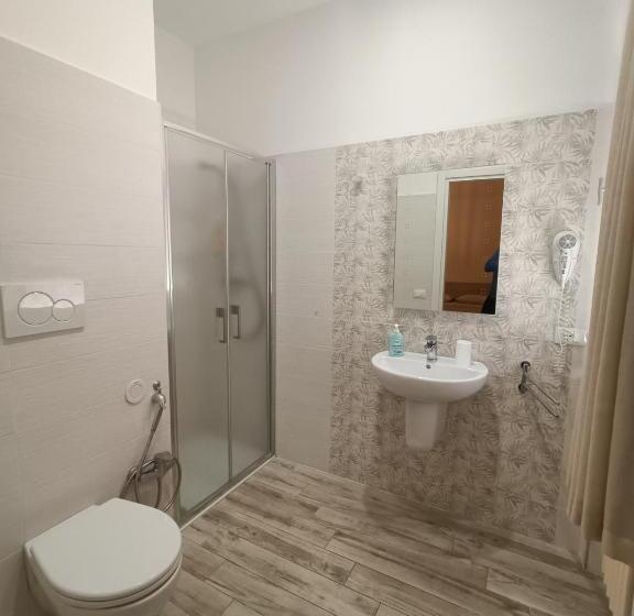 تختخواب و صبحانه Daisy