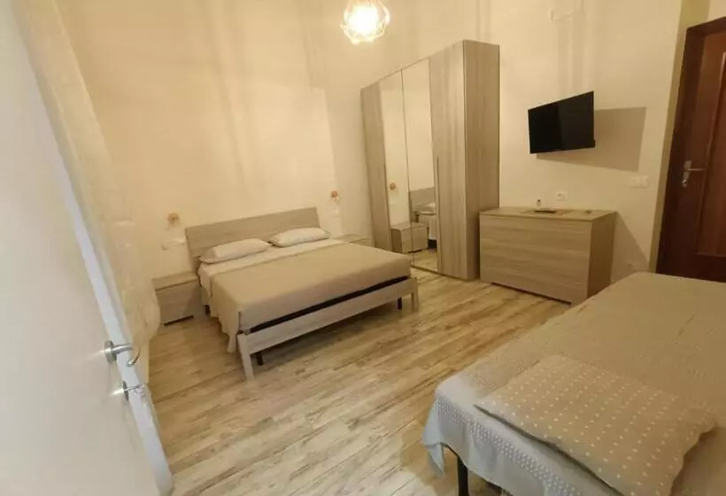 تختخواب و صبحانه Daisy