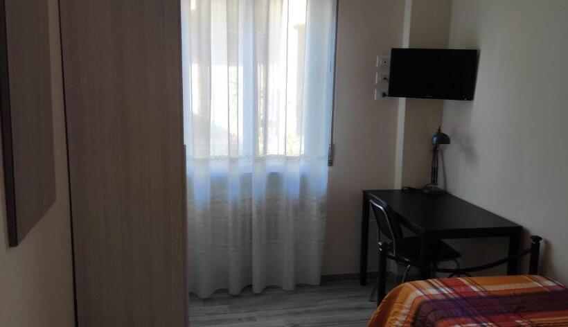 تختخواب و صبحانه Daisy