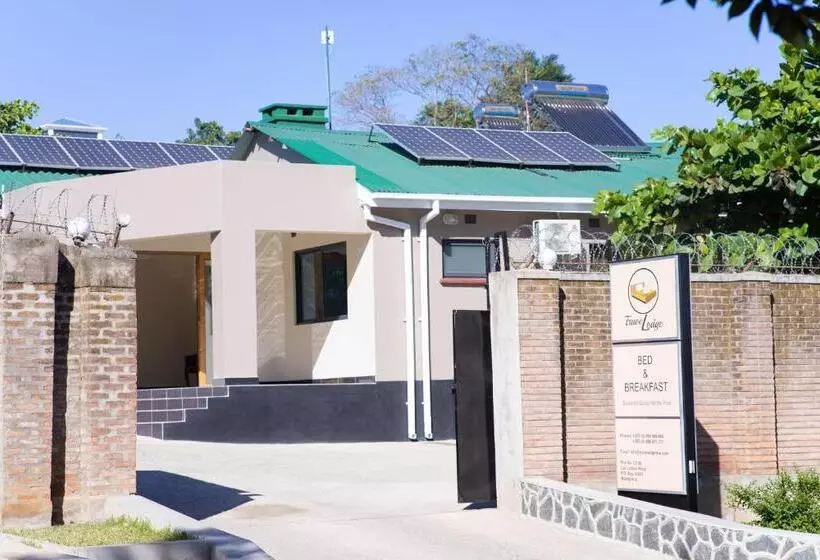 تختخواب و صبحانه Travelodge Malawi