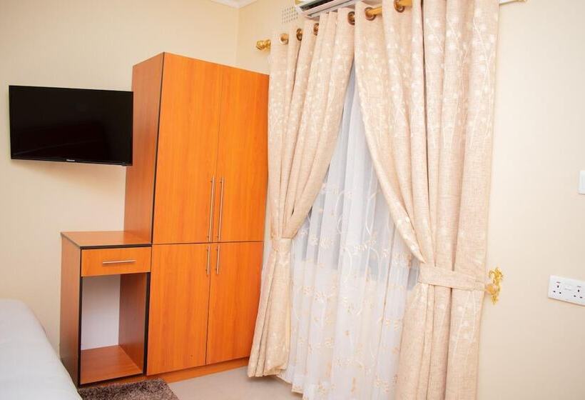 تختخواب و صبحانه Travelodge Malawi