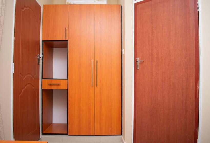 تختخواب و صبحانه Travelodge Malawi