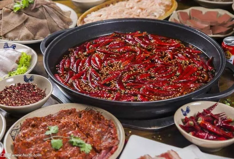 هتل 7days Inn Chongqing Longtou Temple North Train Station North Plaza Branch