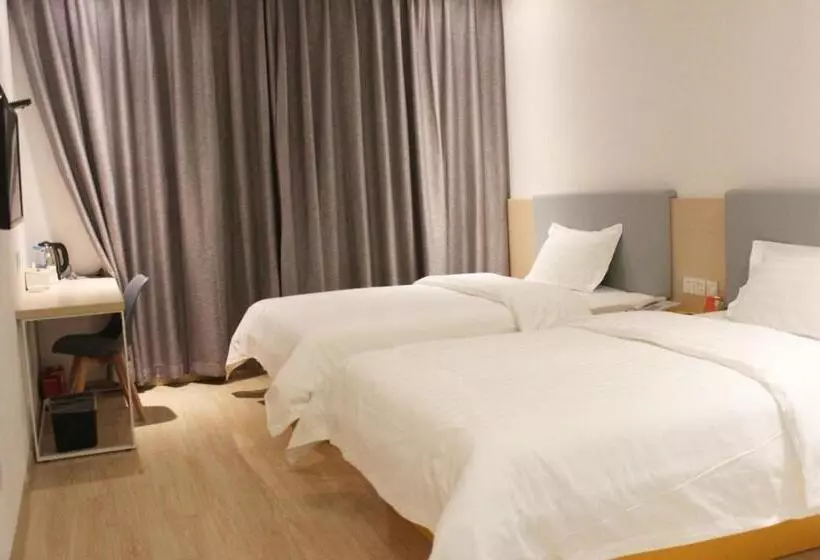هتل 7days Inn Chongqing Longtou Temple North Train Station North Plaza Branch