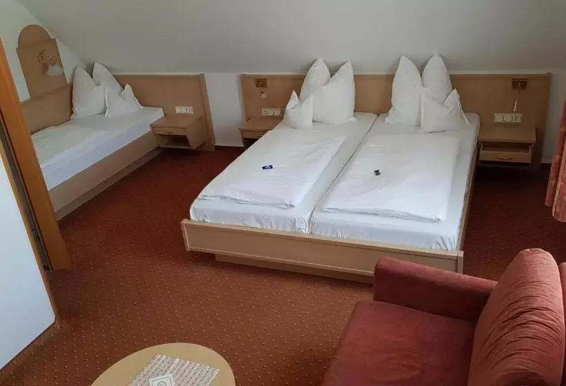 Hotelli Gasthof Specht