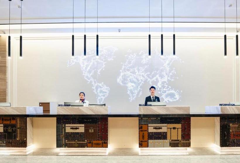 Kyriad Hotel Heyuan Taoyuan International Store