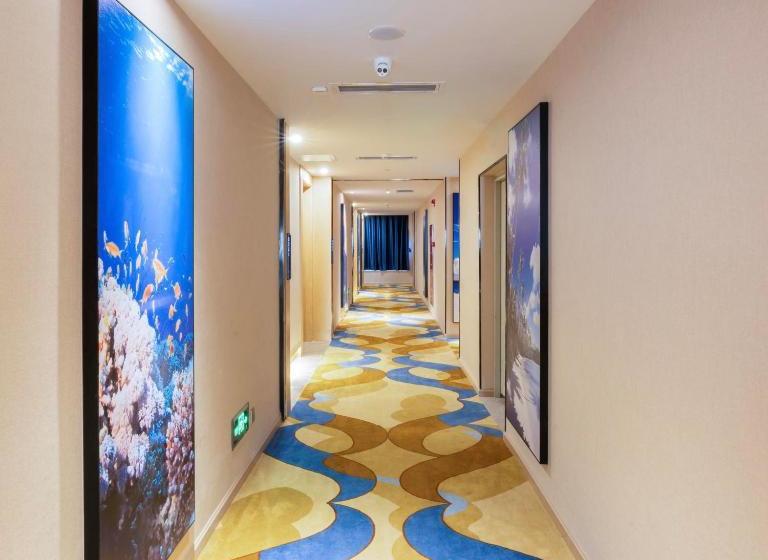 Kyriad Hotel Heyuan Taoyuan International Store